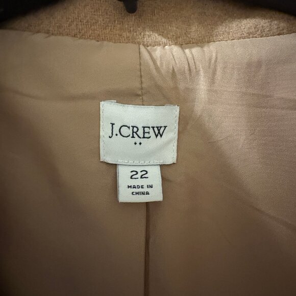 J. Crew Factory Button Neck City Coat Plus Size– Heather Acorn (Tan/Camel) - Picture 7 of 8
